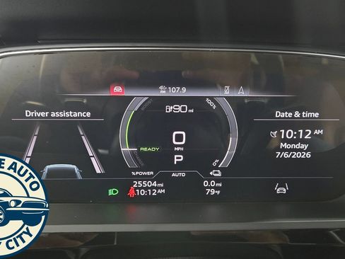 Used 2021 Audi e-tron Premium w/ Convenience Plus Package AWD/4WD image 12