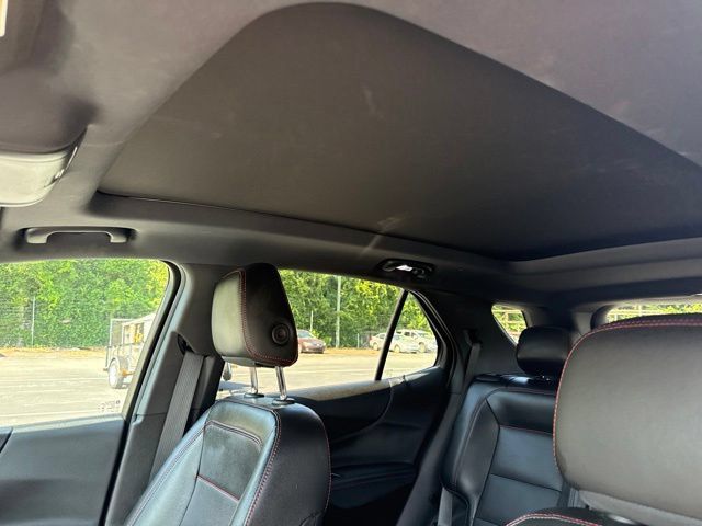 Used 2024 Chevrolet Equinox RS w/ RS Leather Package FWD image 16