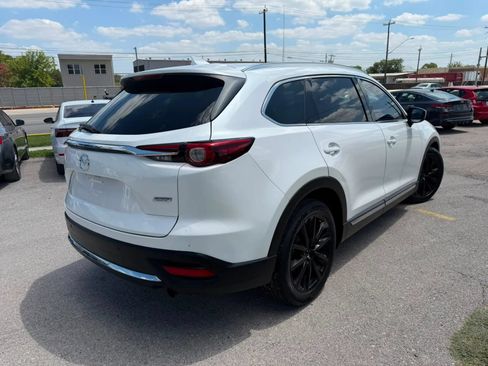 Used 2017 MAZDA CX-9 Signature AWD/4WD image 2
