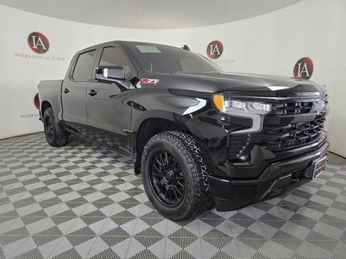 Used 2025 Chevrolet Silverado 1500 RST image 1