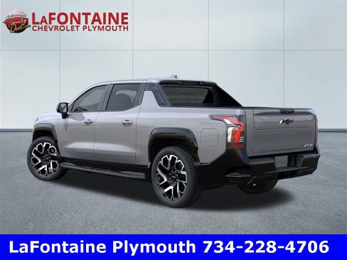New 2025 Chevrolet Silverado EV RST image 3