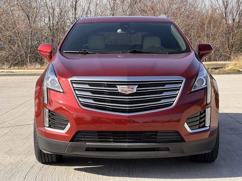 Used 2018 Cadillac XT5 Luxury w/ Driver Awareness Package image 10