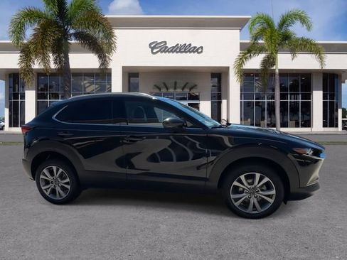 Used 2021 MAZDA CX-30 AWD 2.5 S w/ Premium Package image 16