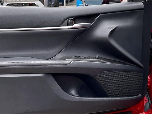 Used 2021 Toyota Camry XSE image 22