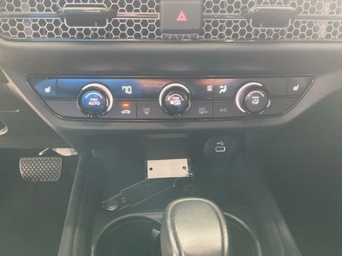 Certified 2023 Honda HR-V Sport image 13