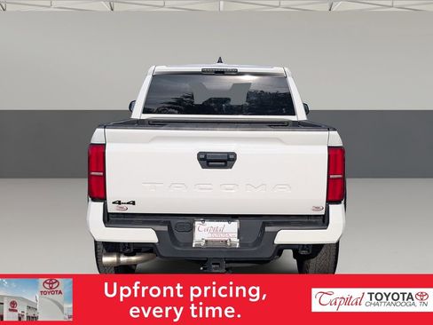 Used 2024 Toyota Tacoma TRD Off-Road AWD/4WD image 6