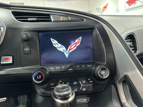 Used 2016 Chevrolet Corvette Stingray Coupe w/ Carbon Flash Badge Package image 15