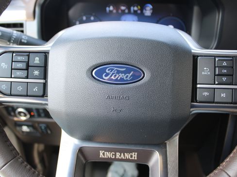 Used 2025 Ford F150 King Ranch w/ FX4 Off-Road Package AWD/4WD image 19