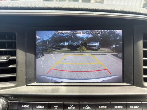 Used 2020 Hyundai Elantra SEL FWD image 13