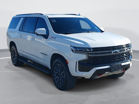 Used 2021 Chevrolet Suburban Z71 w/ Rear Media and Nav Package image 3