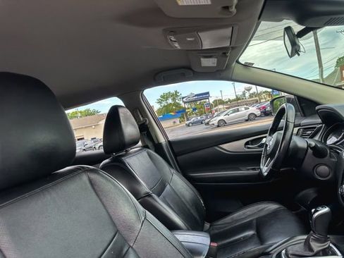 Used 2020 Nissan Rogue Sport SL FWD image 25