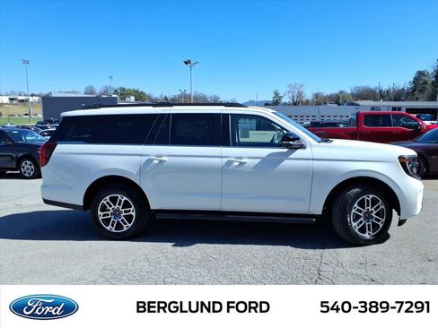 New 2026 Ford Expedition Max Active image 4