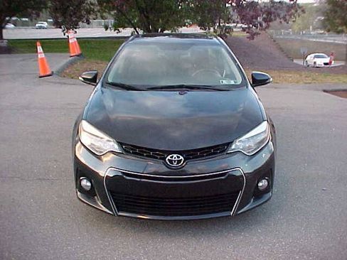 Used 2015 Toyota Corolla S FWD image 34