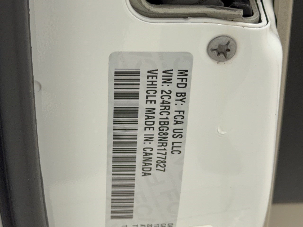 Used 2022 Chrysler Pacifica Touring-L FWD image 32