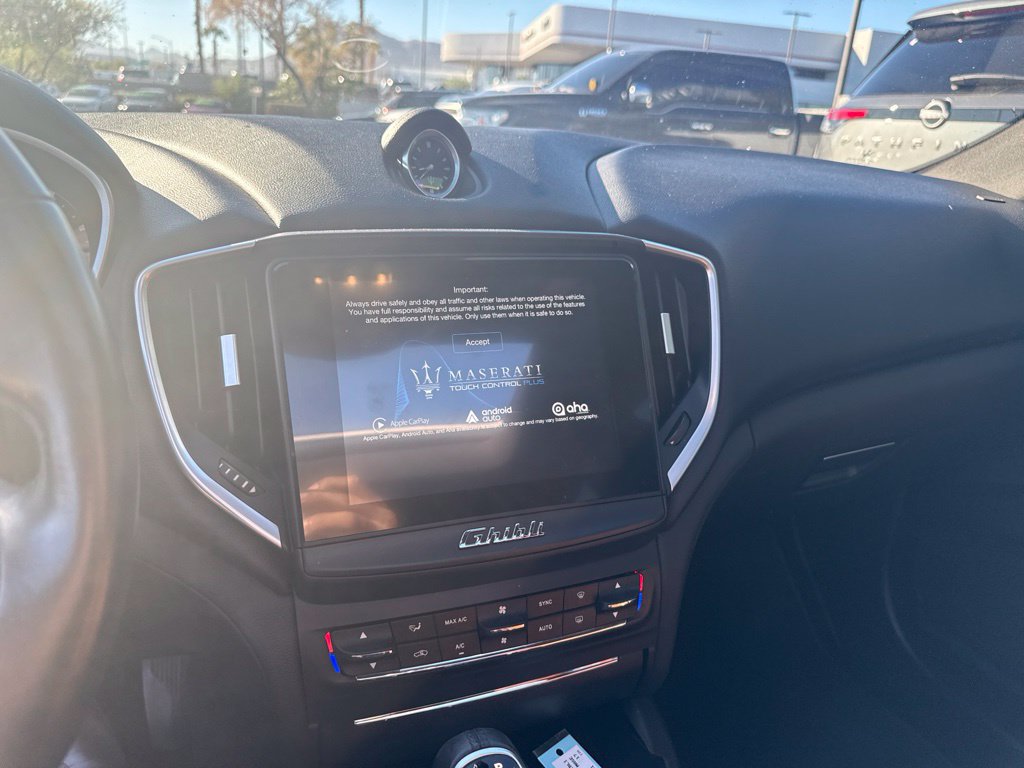 Used 2017 Maserati Ghibli RWD image 29