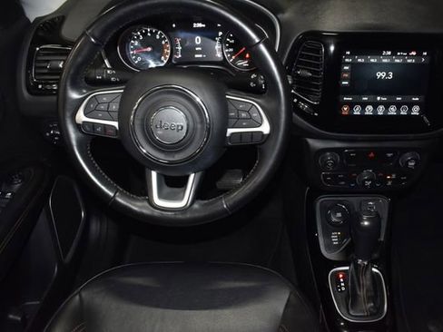 Certified 2020 Jeep Compass Limited image 14