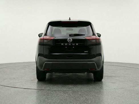 Used 2025 Nissan Rogue SV AWD/4WD image 7