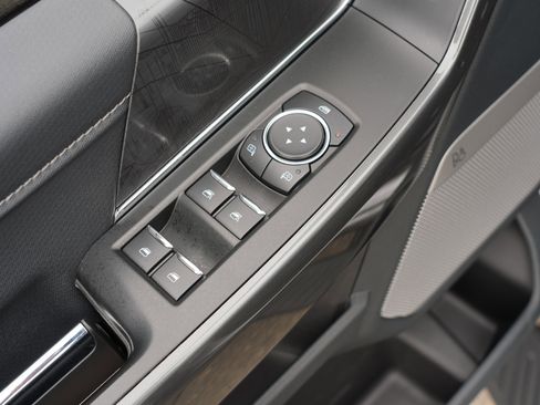 Used 2022 Ford F150 XLT w/ Equipment Group 302A High image 20