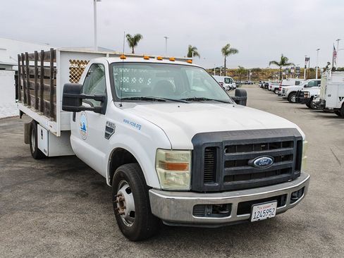 Used 2010 Ford F350 XL RWD image 3