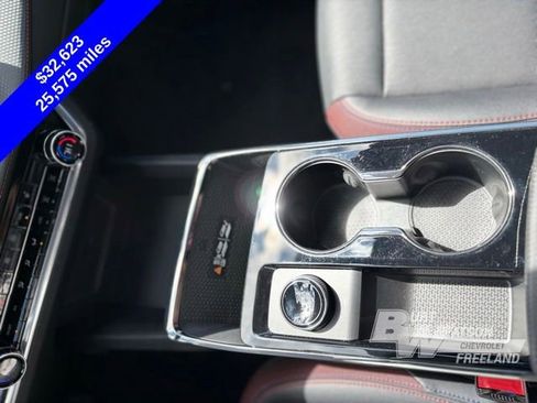 Used 2025 Chevrolet Equinox RS w/ Safety and Technology Package AWD/4WD image 20