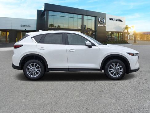 New 2025 MAZDA CX-5 AWD 2.5 S w/ Preferred Package image 4