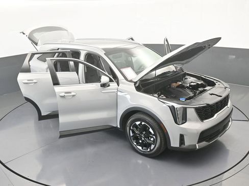 Used 2025 Kia Sorento S w/ Panoramic Sunroof Package image 75