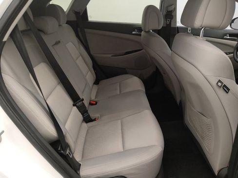 Used 2017 Hyundai Tucson SE image 19