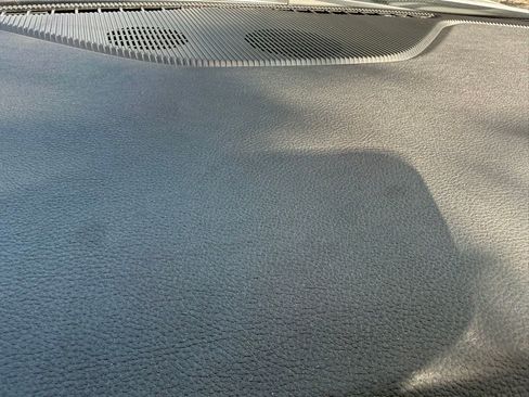 New 2026 Jeep Grand Cherokee L Laredo image 10