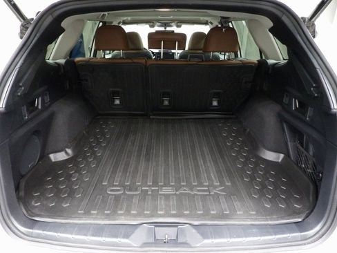 Used 2022 Subaru Outback Touring XT w/ Popular Package #2 image 40