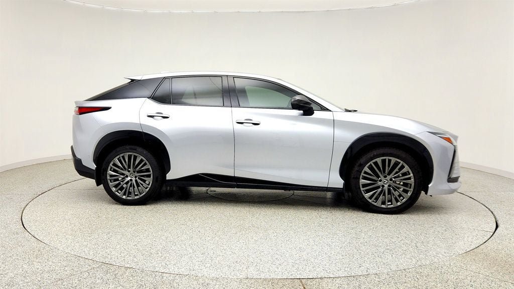 Used 2023 Lexus RZ 450e Premium w/ Accessory Package (A2) AWD/4WD image 4