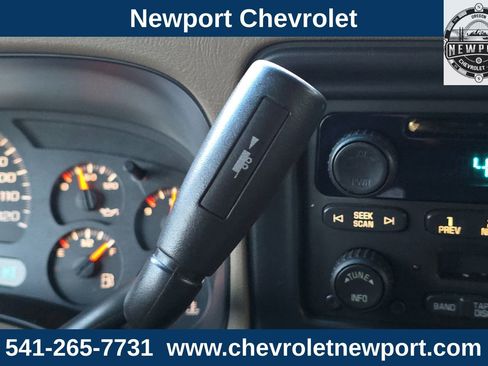 Used 2005 Chevrolet Tahoe LS image 21