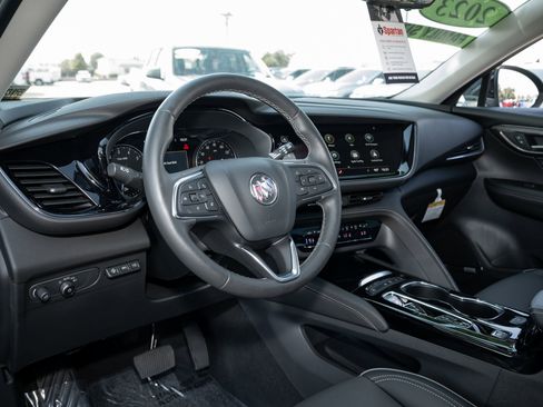 Used 2023 Buick Envision Avenir image 19