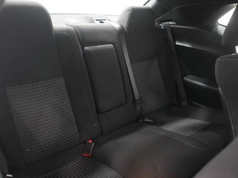 Used 2022 Dodge Challenger GT AWD/4WD image 12