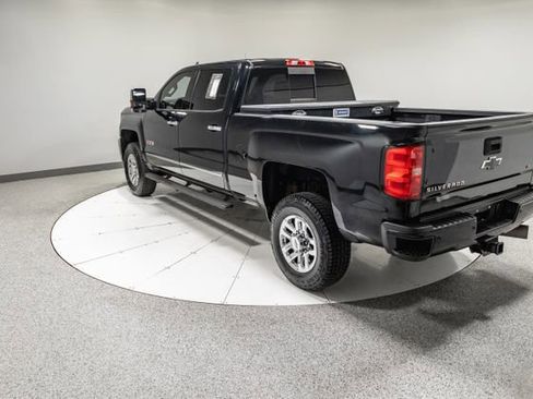 Used 2017 Chevrolet Silverado 3500 LT w/ LT Convenience Package AWD/4WD image 34