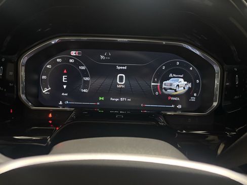 New 2026 GMC Sierra 1500 Elevation image 18