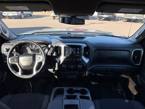 Used 2021 Chevrolet Silverado 1500 LT w/ Bed Protection Package AWD/4WD image 17