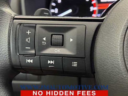 Used 2021 Nissan Rogue SV AWD/4WD image 35