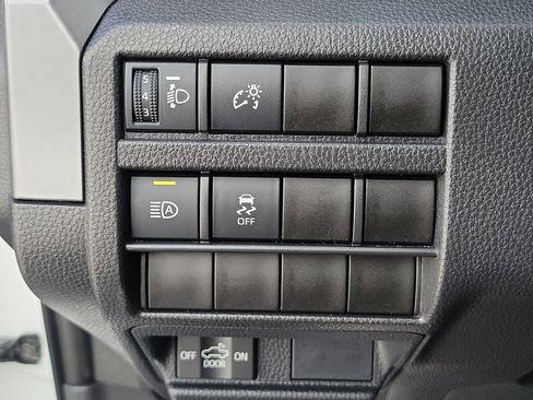 Certified 2024 Toyota Tacoma SR5 image 29