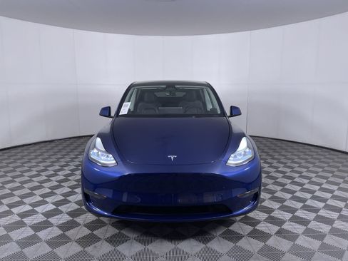 Used 2024 Tesla Model Y Long Range image 28
