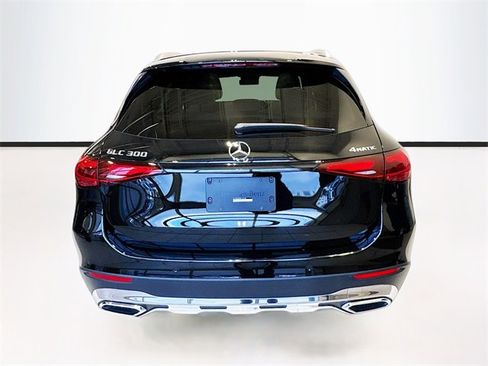 Certified 2024 Mercedes-Benz GLC 300 4MATIC image 6