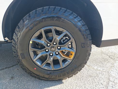 New 2026 Ford Expedition Tremor image 35