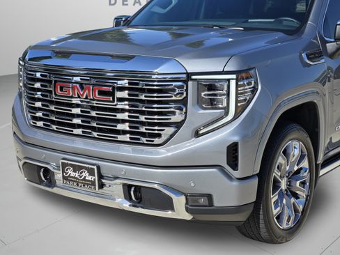 Used 2024 GMC Sierra 1500 Denali w/ Denali Reserve Package AWD/4WD image 34