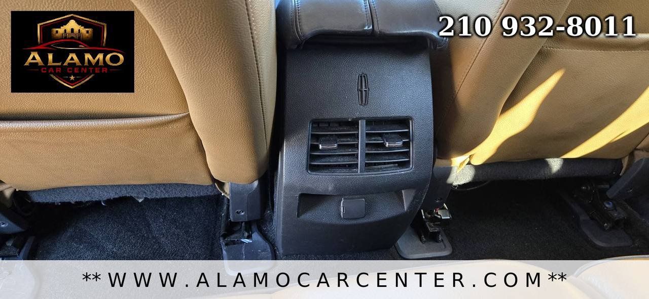 Used 2012 Lincoln MKX AWD image 32