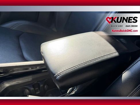 Used 2025 Jeep Compass Limited AWD/4WD image 17