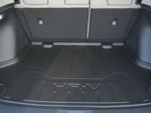 New 2026 Honda HR-V LX image 19