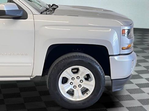 Used 2019 Chevrolet Silverado 1500 LT w/ All Star Edition image 6