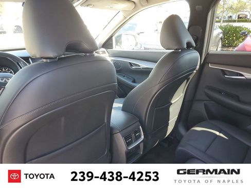 Used 2023 INFINITI QX50 Pure image 22