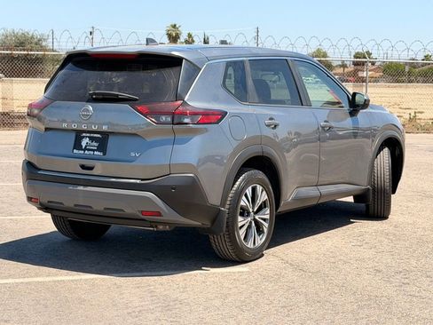 Used 2023 Nissan Rogue SV FWD image 5