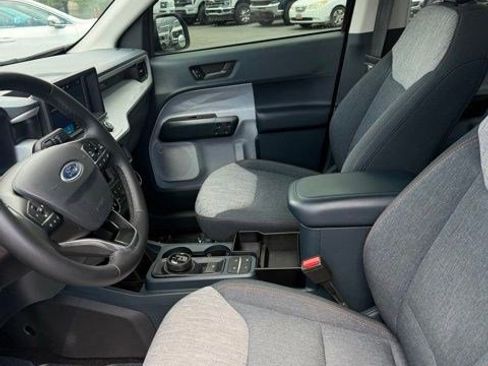 Used 2023 Ford Maverick XLT w/ XLT Luxury Package FWD image 10