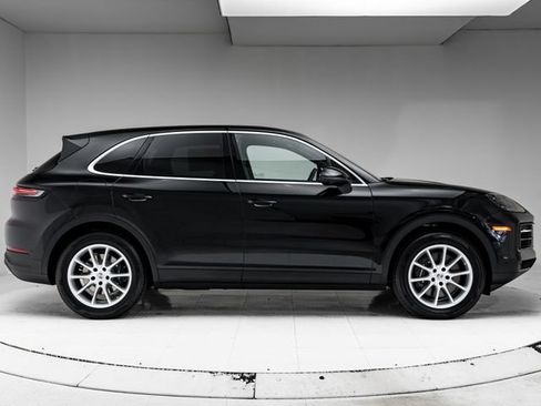 New 2026 Porsche Cayenne AWD/4WD image 30